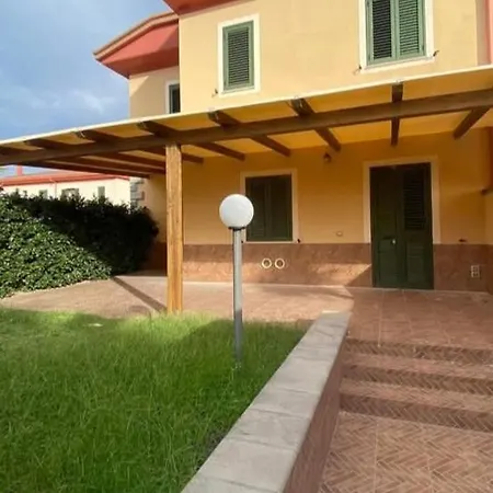 Villa Azzurra * Solfara Mare